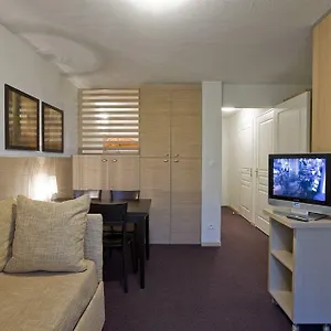 **** Hotel Les Terrasses De Labrau France